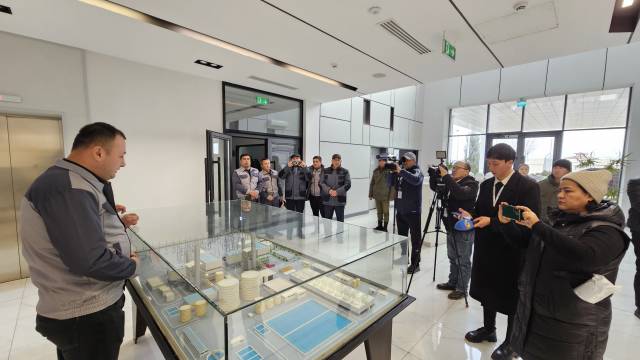 To‘raqo‘rg‘on IESda 2024-yil davomida amalga oshirilgan ishlar hamda 2025-yilga belgilangan ustivor vazifalarga bag‘ishlangan press-tur bo‘lib o‘tdi